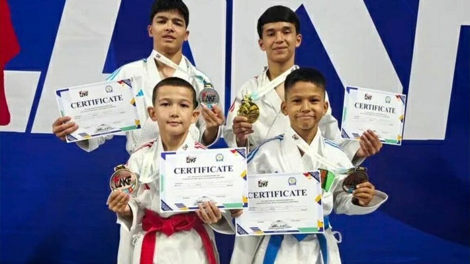 Туркменистан завоевал четыре медали на чемпионате ЦА по карате в Актау