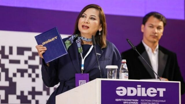 Партия «Адилет» поддерживает реформы Токаева в области конституции и роли женщин