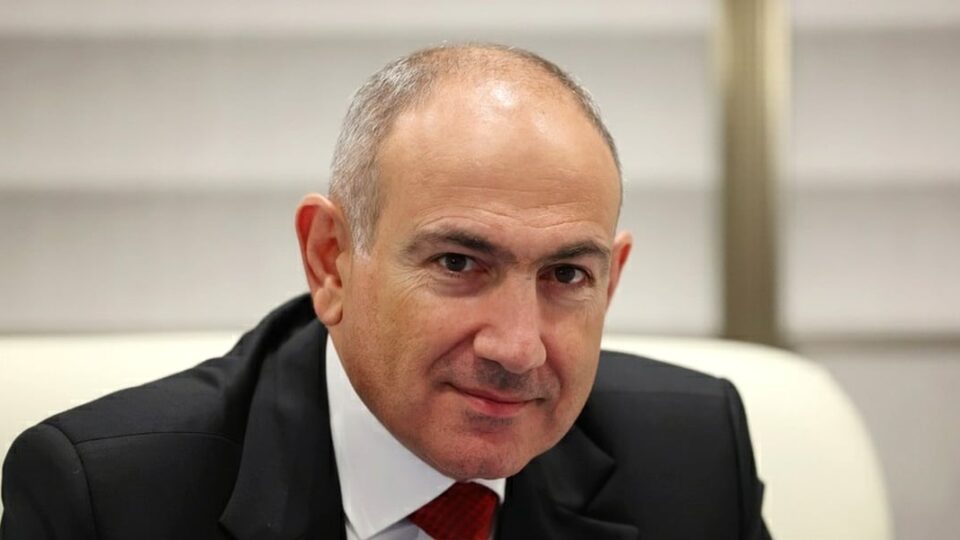 Премьер Армении пригласил президента Казахстана посетить Ереван