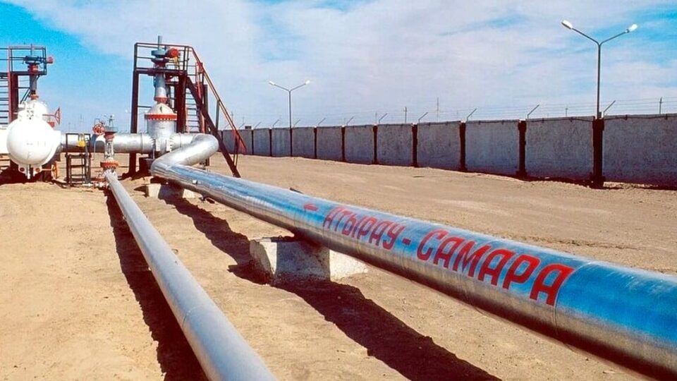 Казахстанская нефть переходит на экспорт в Китай из-за атак на КТК