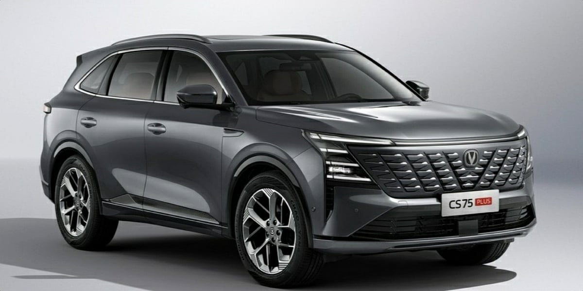 Необычная попытка угона Changan CS75 Plus с владельцем внутри