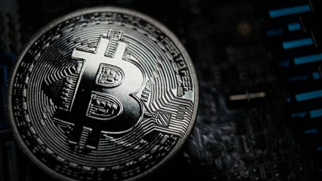 ФСБ криптовалюта мәмілелеріне жаңа талаптар арқылы қол жеткізеді