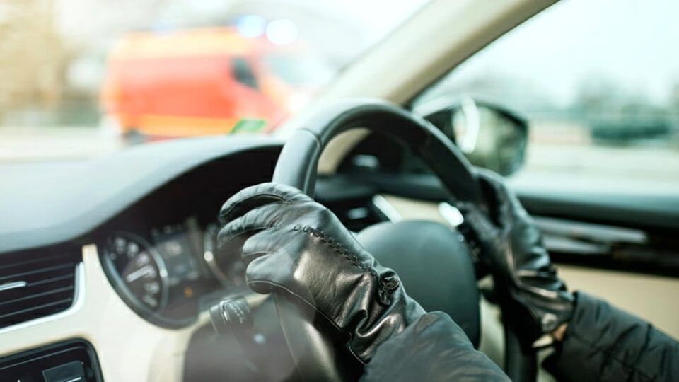 Қазақстанда оң жақ рульді таксилерге тыйым салу: жаңа қауіпсіздік шаралары