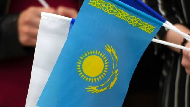 Лавров және Тлеуберди Қазақстан-Ресей қатынастарын дамыту мәселелерін талқылады