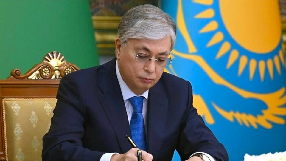 Казахстан готов расширить поставки нефти и сырья в Германию