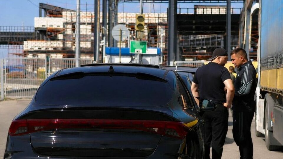 Российское посольство в Казахстане опровергло слухи о платном въезде для россиян