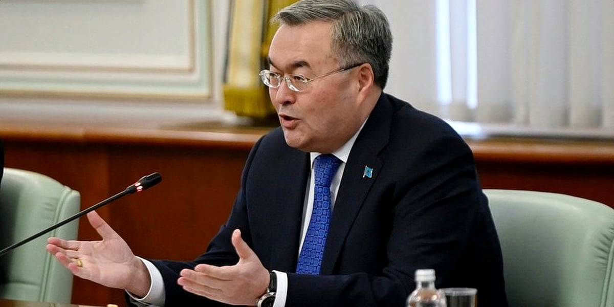 Казахстанский министр призвал Украину остановить атаки на суда в Чёрном море
