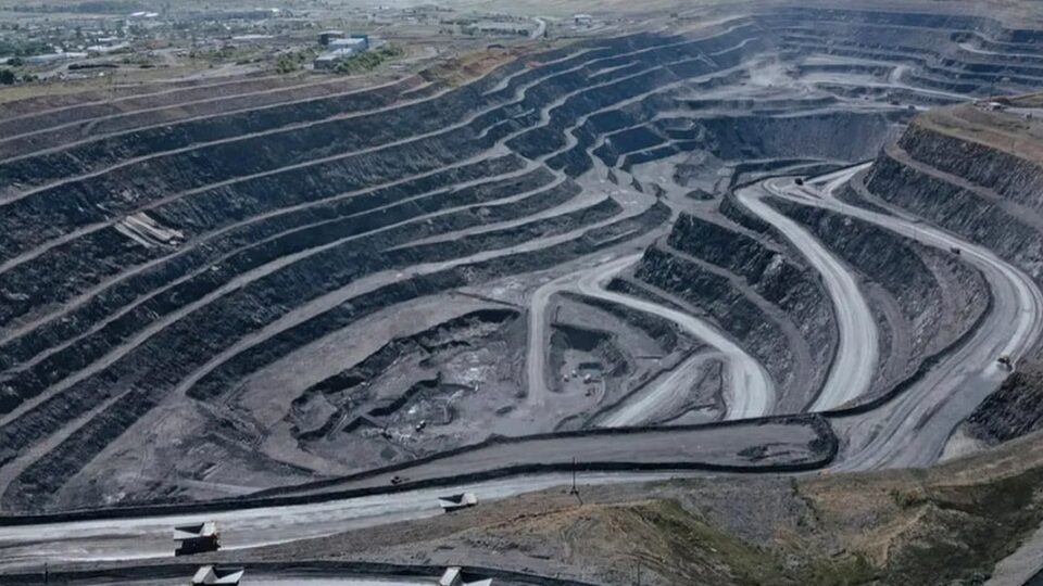 Создание центра ИИ в геологоразведке: Solidcore Resources и Minerals Development Oman подписали соглашение