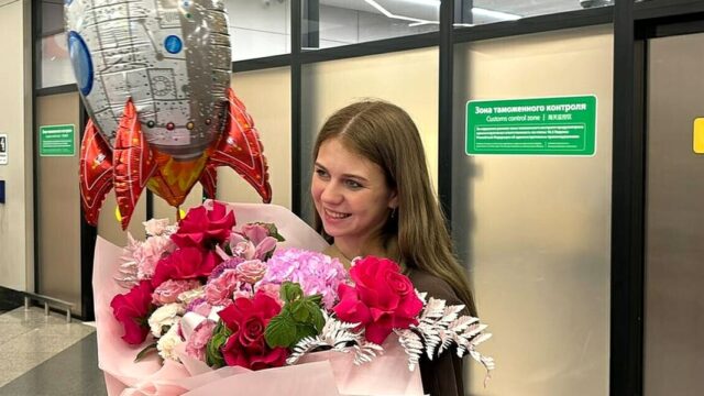 Трусова успешно выступила на Мемориале Дениса Тена и вернулась в Москву