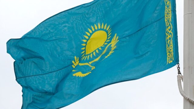 Казахстан внедрит электронные разрешения на въезд для иностранцев в 2027 году