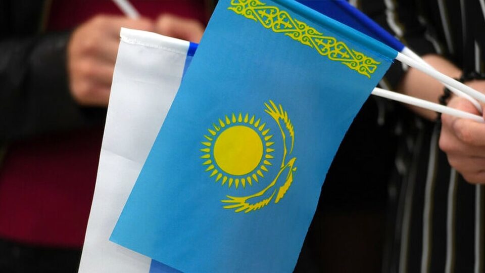Казахстан информирует Россию о системе электронных разрешений на въезд QazETA