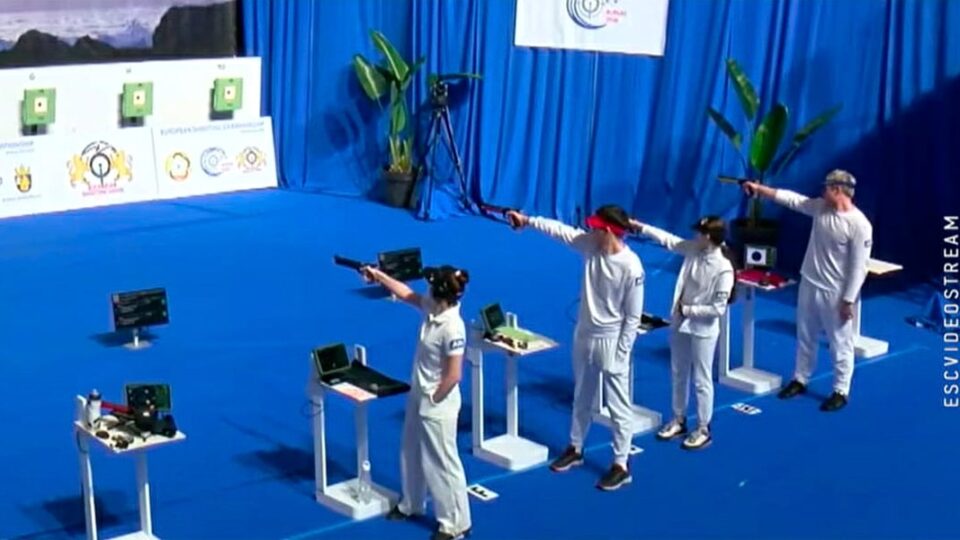 Белорусские стрелки Петрова и Демеш завоевали золото на Гран-при ISSF в Шымкенте