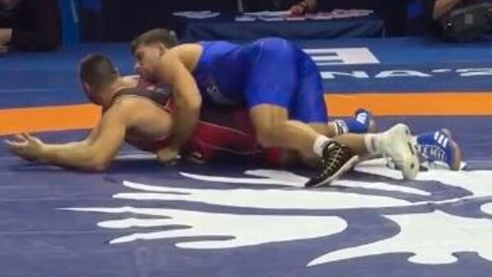 Кирилл Маскевич завоевал титул чемпиона мира по борьбе