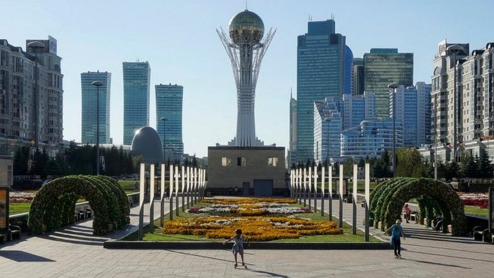 Оценка 35-летнего пути Казахстана к независимости от российских экспертов