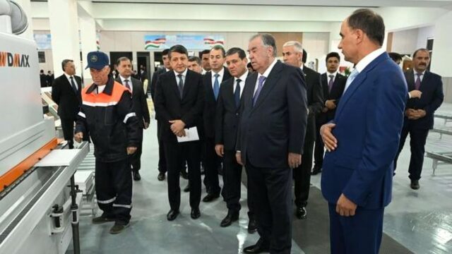 Таджикистан вводит мораторий на проверки малого и среднего бизнеса