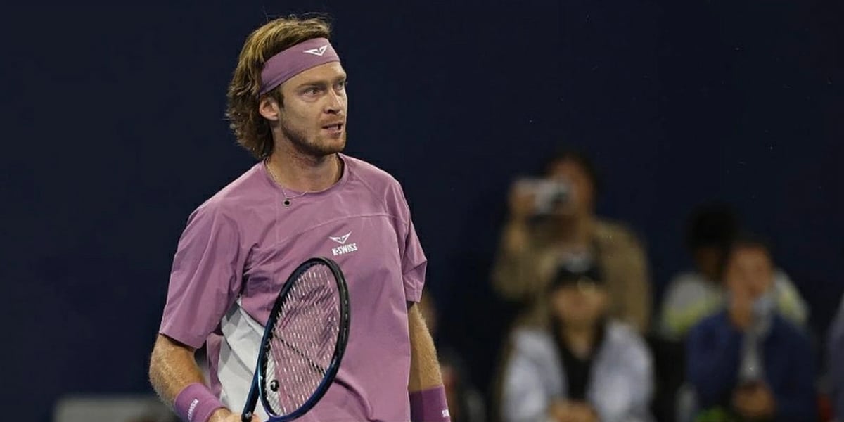 Андрей Рублев выругался во время матча на турнире ATP-250 в Алматы
