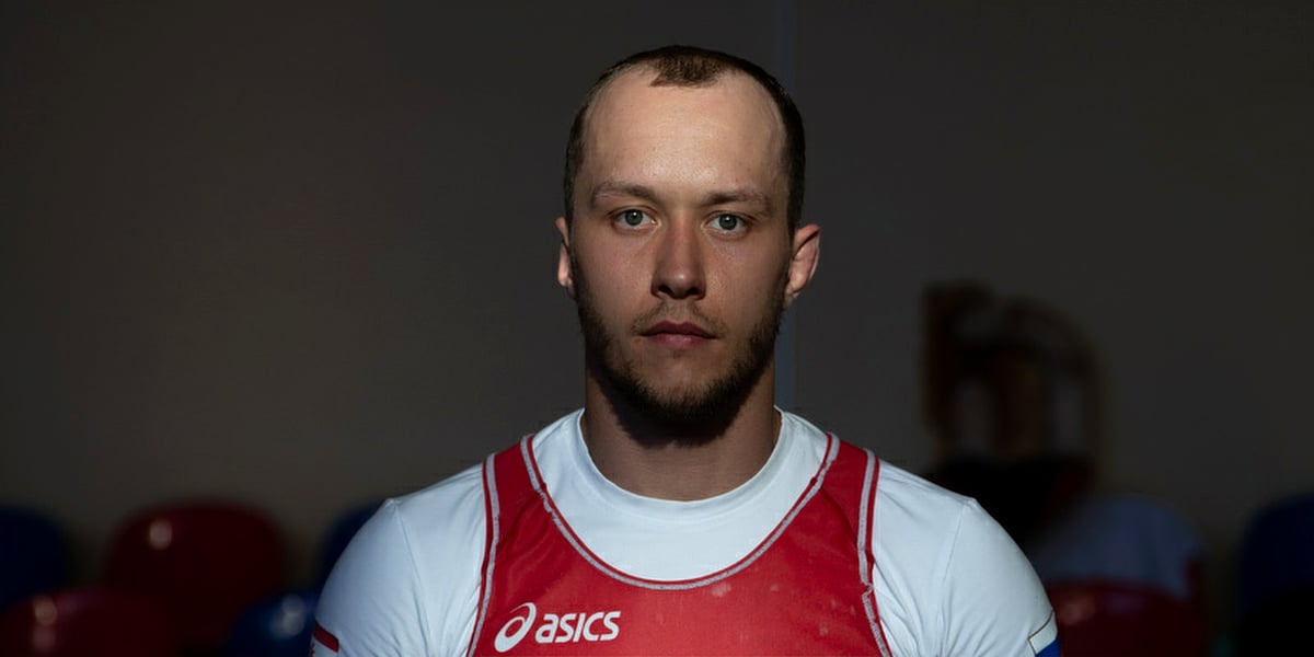 Сергей Емелин завоевал бронзу на чемпионате мира по греко-римской борьбе в Казахстане